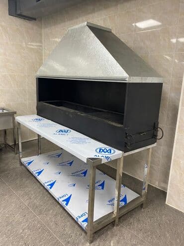 оборудование для общепита: Ванна моечная, мойка, стол из нержавейки, стол нейтральный, стеллажи — 9