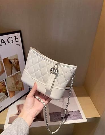 медас цепочка: Сумка через плечо, белая, с простёжкой «квинт» и цепочкой-ремнём. - — 2