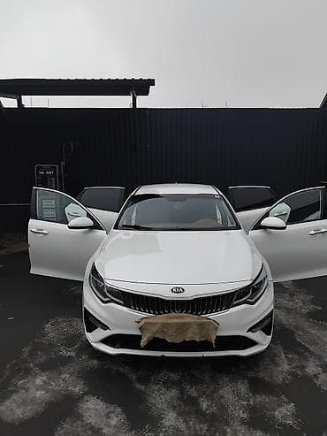 Kia K5: 2019 г., 2 л, Автомат, Газ, Седан