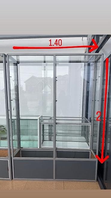 Витрины: Витрина Для ювелирных изделий и бижутерии, С ящиками, 200 см * 140 см * 45 см, Б/у — 2