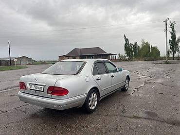 Mercedes-Benz E-Class: 1995 г., 2.2 л, Кол менен иштөөчү, Бензин, Седан — 3