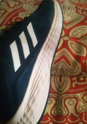 Кроссовки Adidas для бега/тренировок.ОРИГИНАЛ СОСТОЯНИЕ ПО5 5- -