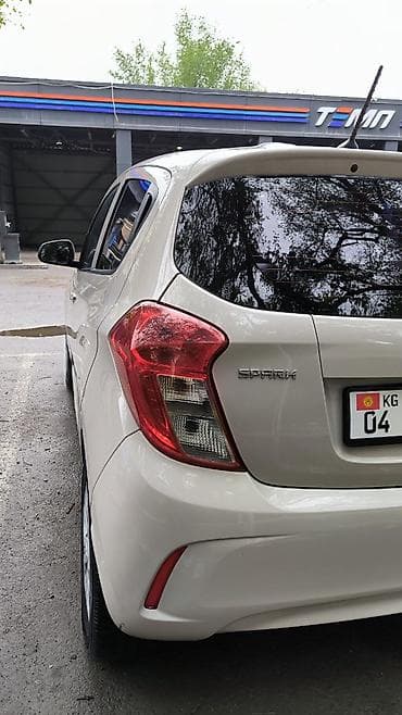 шевролет вольт: Chevrolet Spark: 2018 г., Автомат, Бензин, Хэтчбэк — 3