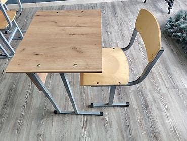 пластиковые столики: Комплект парты и стула, Новый, Самовывоз, цвет - Зеленый — 1