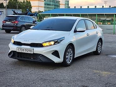 byd plus: Kia K3: 2021 г., Седан — 1