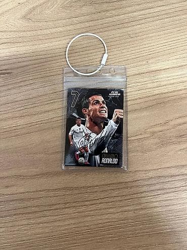 карточки футбольные: Коллекционная карточка Cristiano Ronaldo — Real Madrid 2015–2016. - — 5