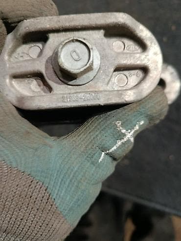 глушитель соната: Опорная подушка амортизатора Hyundai 2016 г., Оригинал — 3