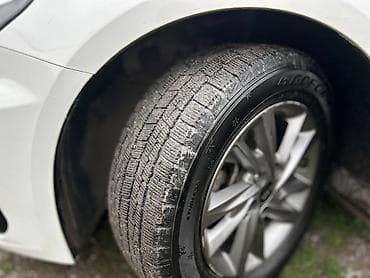 bmv e32: Kia K5: 2021 г., 2 л, Автомат, Газ, Седан — 5