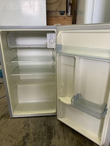 большой холодильник: ❄️ Холодильник маленький. 👍 Полностью рабочий. Качественный — 2