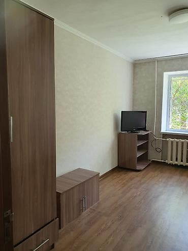квартира советский: 2 комнаты, С мебелью частично — 2