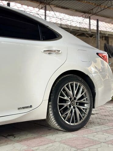 электр мобиль: Lexus ES: 2014 г., 2.5 л, Автомат, Гибрид, Седан — 9