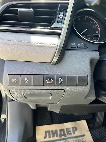Унаа сатуу: Toyota Camry: 2019 г., 2.5 л, Автомат, Бензин, Седан — 8