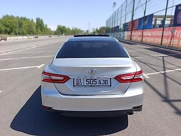 плафон на камри 35: Toyota Camry: 2018 г., 2.5 л, Автомат, Бензин, Седан — 4