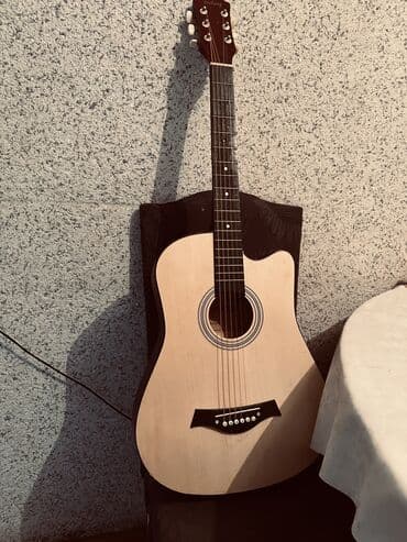 Гитаралар: Срочно прадаю гитару Гитара Акустическая,38см,в харашом расцвете — 1