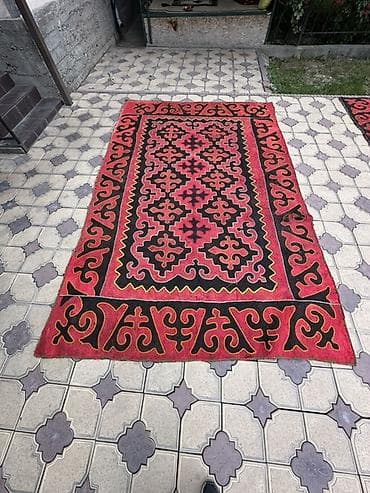 Ковры: Ковер Б/у, Настенный, 350 * 250, Войлок, Сделано в Кыргызстане, Безналичная/наличная оплата — 1