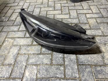 дополнительное освещение на авто: Передняя правая фара Kia 2018 г., Б/у, Оригинал — 2