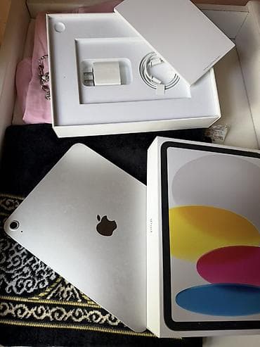 Планшет, Apple, память 128 ГБ, 10" - 11", Wi-Fi, Б/у, Классический цвет - Серебристый