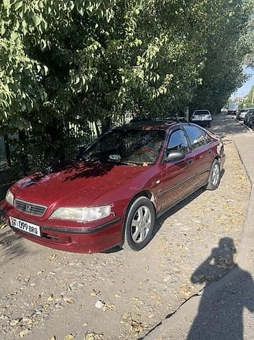 Honda Accord: 1996 г., 1.8 л, Механика, Бензин, Седан — 1