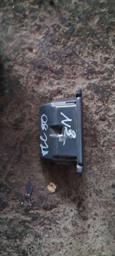 купить тойота ленд крузер 70 в бишкеке: Toyota Land cruiser 80 пепельница, Тойота Ленд Крузер 80 пепельница — 1