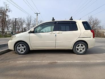 т2 транспортер: Toyota Raum: 2003 г., 1.5 л, Автомат, Бензин, Минивэн — 2