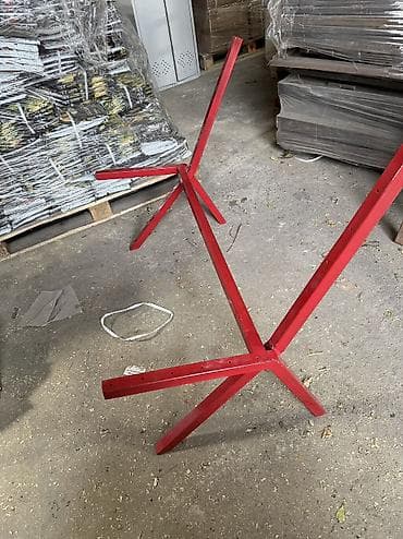 Скамейка Металл, Со спинкой, Без крыши