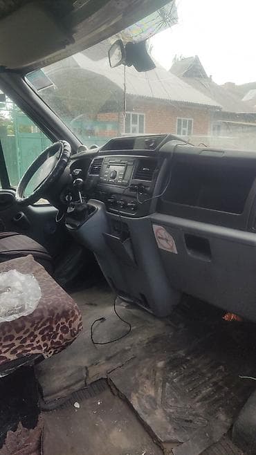 Унаа сатуу: Ford Transit: 2013 г., 2.2 л, Кол менен иштөөчү, Дизель, Van — 7