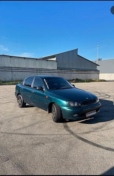 на нубиру: Daewoo Nubira: 1999 г., 1.6 л, Механика, Бензин, Седан — 1