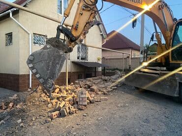 дома под снос: Снос стен | Демонтаж керамогранита, Кирпичная стена, Демонтаж встроенных шкафов | Зачистка от старых обоев, Снятие шпатлевки, Снятие подвесных потолков | Демонтаж ковролина, Демонтаж ламината, Демонтаж подложки | Кровля из профнастила, Металлочерепичная кровля, Крыша из шифера 1-2 года опыта — 10