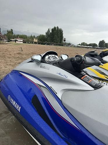 Транспорт: Гидроцикл Yamaha FX Cruiser (с боковыми зеркалами) - Тип: трехместный — 3
