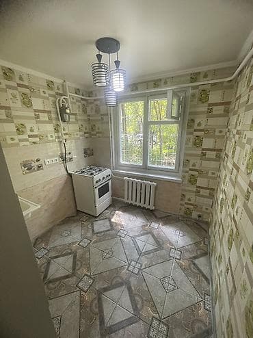 2 комнаты, 43 м², 10 мкр 104 серия, 1 этаж, Косметический ремонт — 6