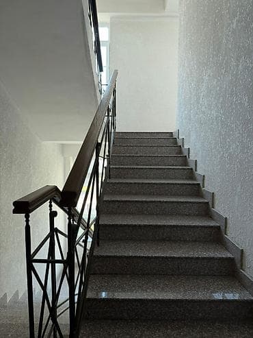 12: 1 комната, 42 м², Элитка, 3 этаж — 4