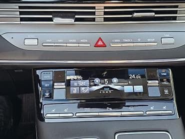 Продажа авто: Hyundai Grandeur: 2022 г., 2.4 л, Автомат, Гибрид, Седан — 10