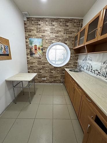 аренда помещений асанбай: Аренда офисов, 180 м², В жилом комплексе, С отдельной кухней, С отдельным входом, С отдельным сан узлом — 7