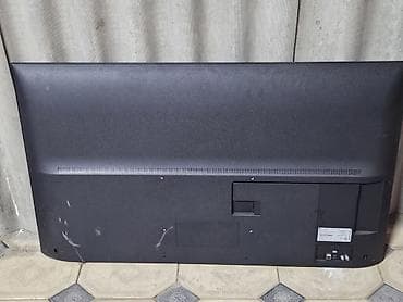 50: Телевизор с плоским экраном (примерно 43–50") без подставка — 1