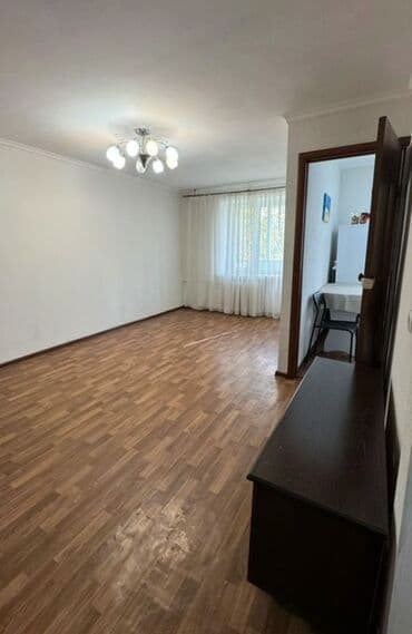 Гаражи: 1 комната, Агентство недвижимости, Без подселения, С мебелью частично — 1