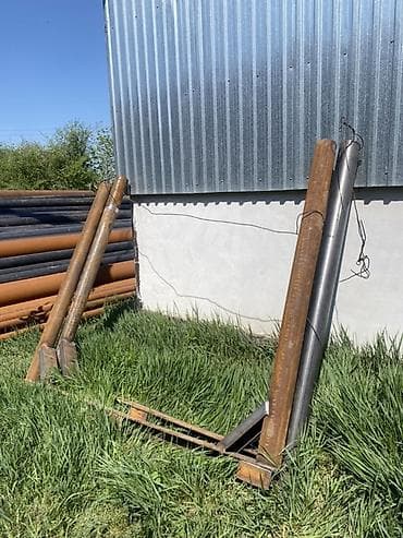 Металлические стойки-рамы для подъёма/опрокидывания бревен/труб at lalafo.kg Металлические стойки-рамы для подъёма/опрокидывания бревен/труб