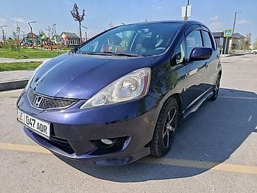 продажа авто ауди: Honda Fit: 2008 г., 1.5 л, Автомат, Бензин, Хэтчбэк — 7
