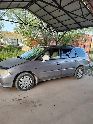Honda Odyssey: 2000 г., Минивэн