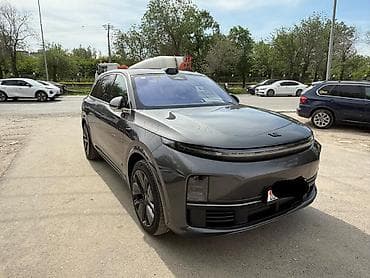 Lixiang L7: 2023 г., Автомат, Электромобиль