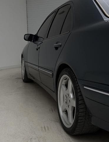 Продажа авто: Mercedes-Benz E-Class: 2001 г., Автомат, Бензин, Седан — 7