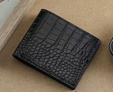 Кошелек мужской, складной, черный, с фактурой под крокодила. - Формат