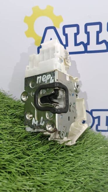 w164: Замок двери Mercedes-Benz Б/у, Оригинал — 1