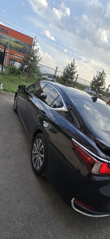 es 200: Lexus ES: 2024 г., 2.5 л, Автомат, Гибрид, Седан — 8