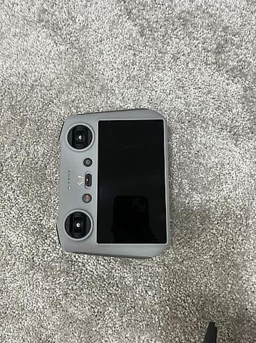 Квадрокоптер DJI mini 3 Комплект: - Дрон серии DJI (складная