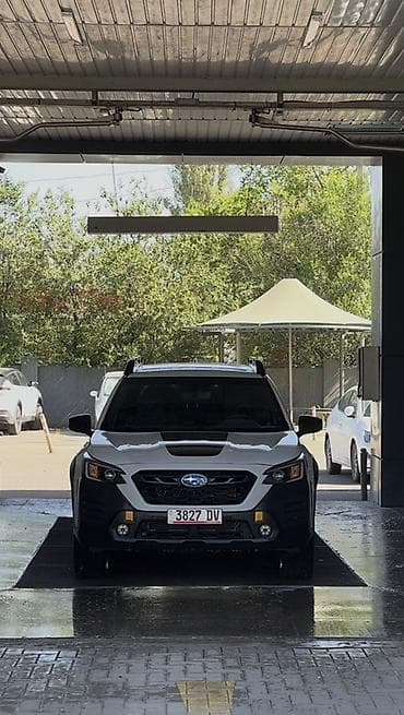 outback: Subaru Outback: 2022 г., 2.4 л, Вариатор, Бензин, Универсал — 1