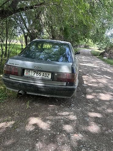 купить синюю лампочку для рефлектора: Audi 80: 1990 г., 1.8 л, Механика, Бензин, Седан — 4