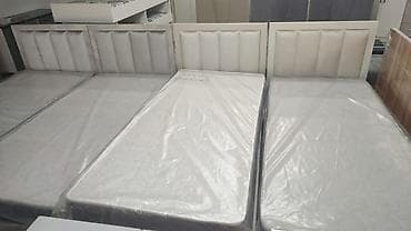 Кровати: Односпальные кровати с мягким изголовьем - Размер спального места — 1