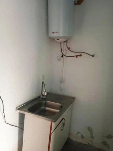 дом григоревка: 35 м², 2 комнаты, Утепленный, Забор, огорожен — 6