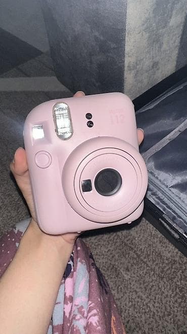 очки с камерой оригинал: FUJIFILM Instax mini 12 — моментальная камера в цвете Blossom Pink — 4
