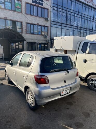 продаю тайота ланд крузер бишкеке: Toyota Vitz: 2000 г., 1 л, Автомат, Бензиновая, Хэтчбэк — 1